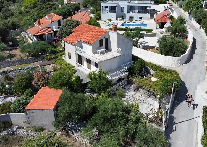 By The Sea Cove Ostricka Luka, - 24361 *